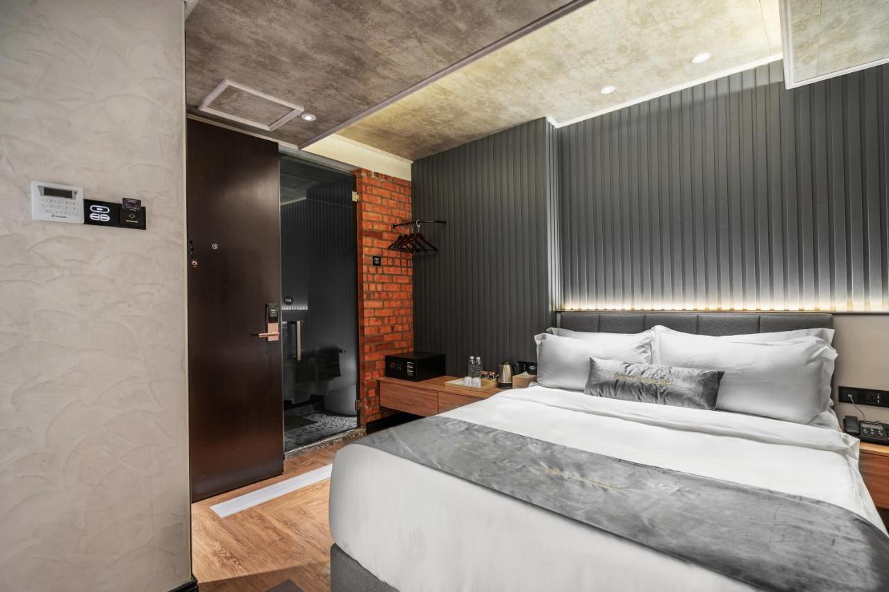 A&R Urban Hotel Kuala Lumpur Bagian luar foto